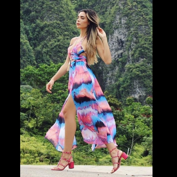 STUNNING MARCIANO MAXI DRESS - Picture 2 of 4